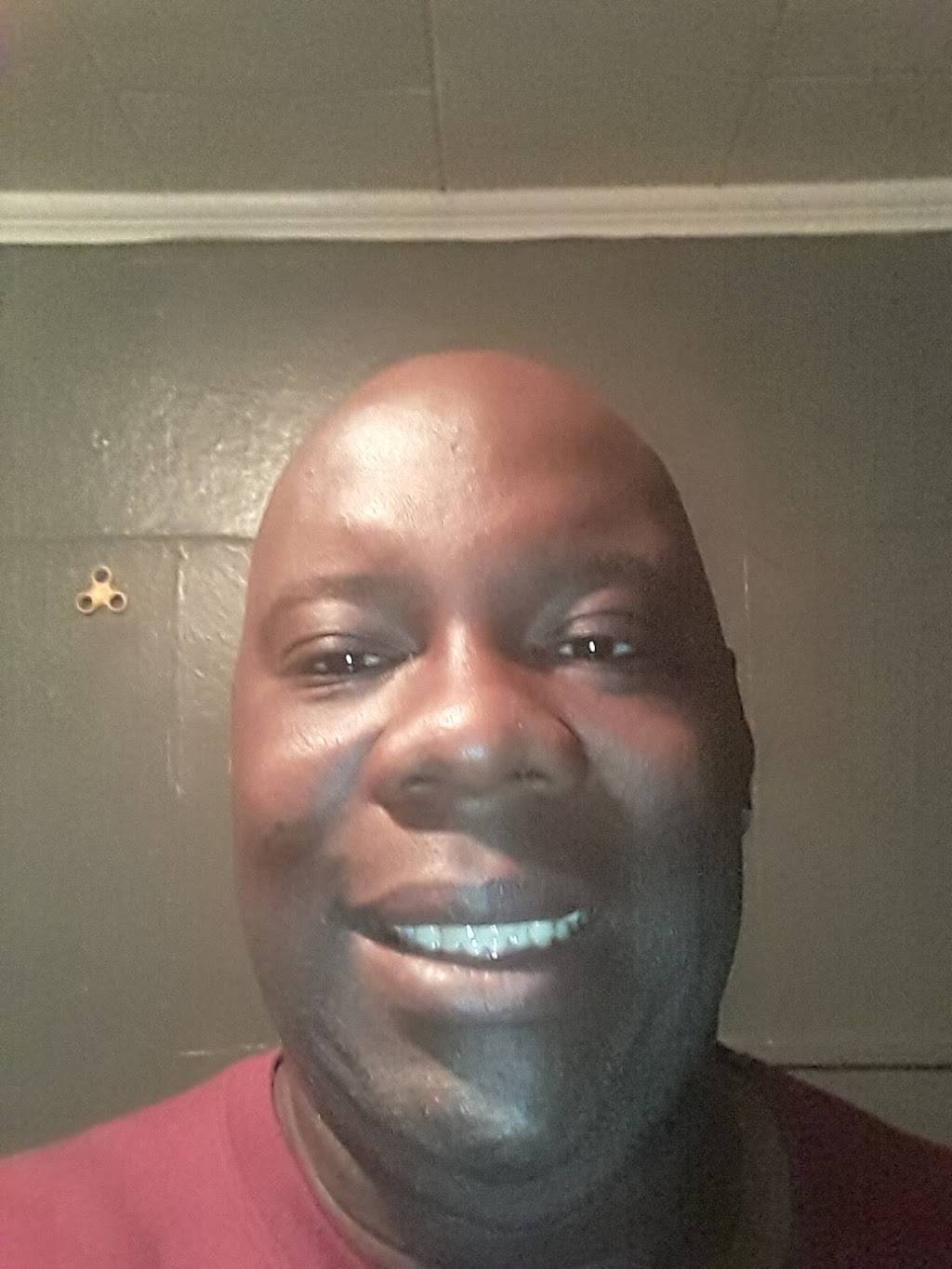 Bayside Seafood Delivery | restaurant | 1005B Evergreen Ave, Goldsboro, NC 27530, USA | 9197564181 OR +1 919-756-4181