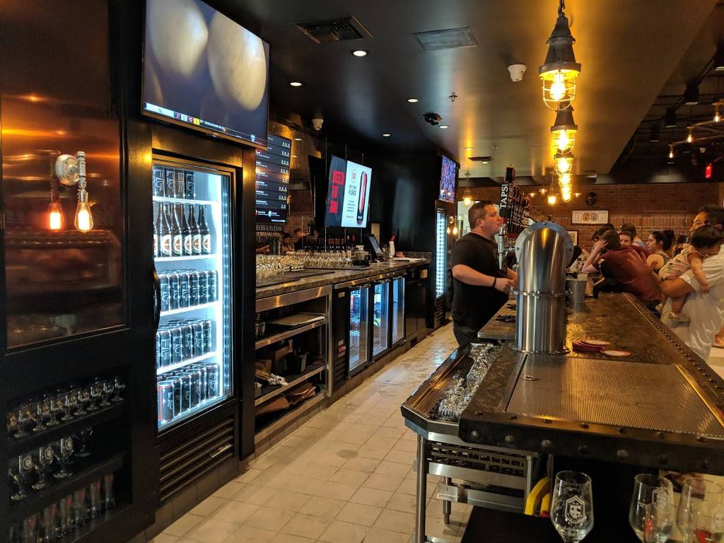 TAPS Brewery & Barrel Room | restaurant | 15501 Red Hill Ave, Tustin, CA 92780, USA | 6572473920 OR +1 657-247-3920