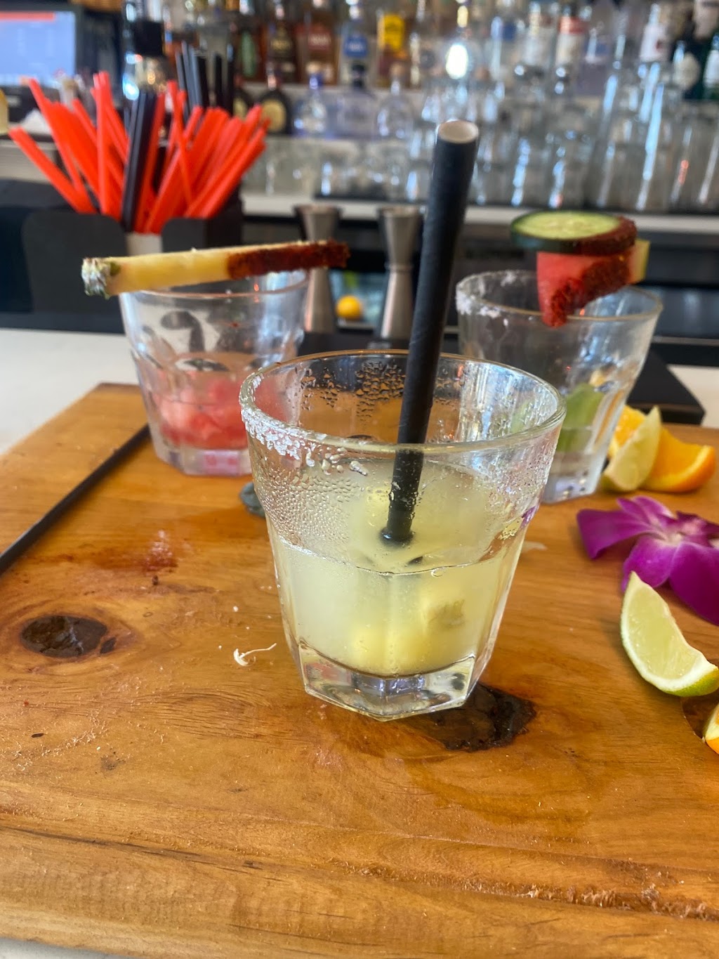 Martins Cocina y Cantina | restaurant | 162 N La Brea Ave, Inglewood, CA 90301, USA | 3107744053 OR +1 310-774-4053