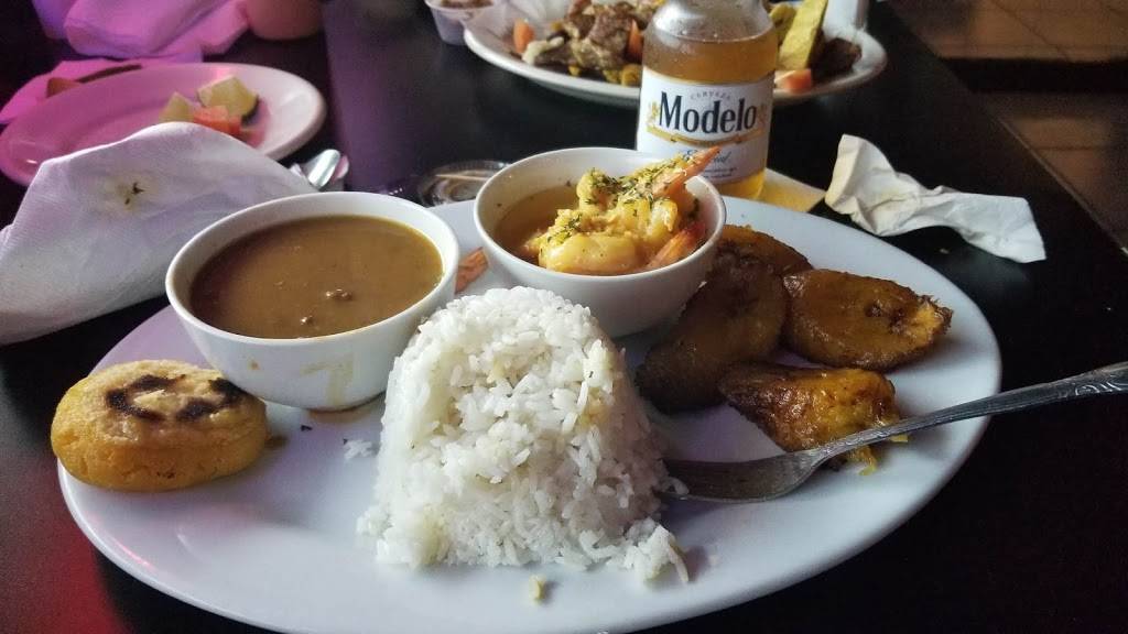 La Gota Fria | restaurant | 1166 E Vine St, Kissimmee, FL 34744, USA | 4078470667 OR +1 407-847-0667