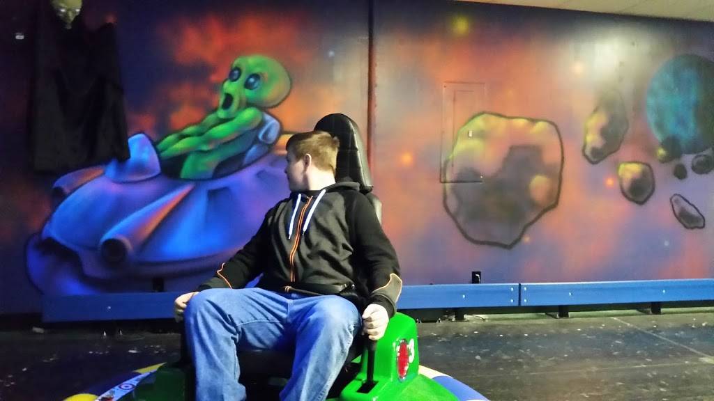 Lazer Blaze | restaurant | 4121 Shelbyville Rd, Louisville, KY 40207, USA | 5028337047 OR +1 502-833-7047