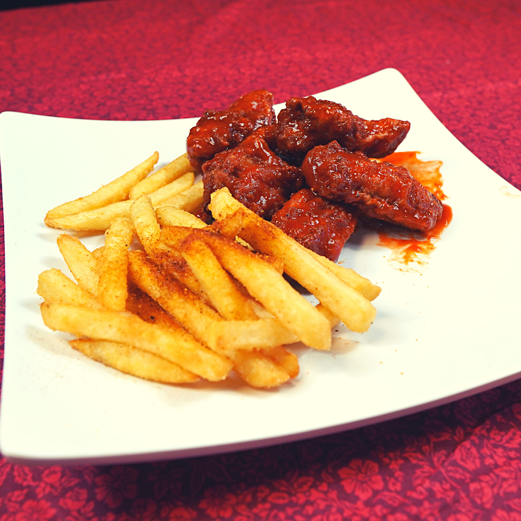 Subtastic | restaurant | 7737 Wyoming Ave, Dearborn, MI 48126, USA | 3137724000 OR +1 313-772-4000