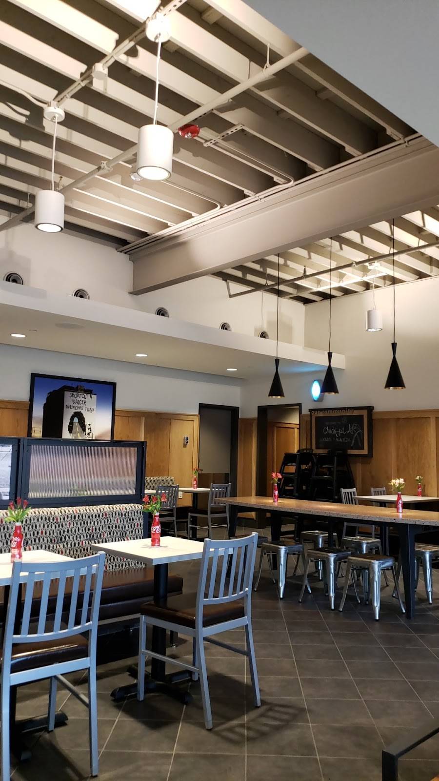 Chick-fil-A | restaurant | 3113 W Olive Ave, Burbank, CA 91505, USA | 8188411588 OR +1 818-841-1588