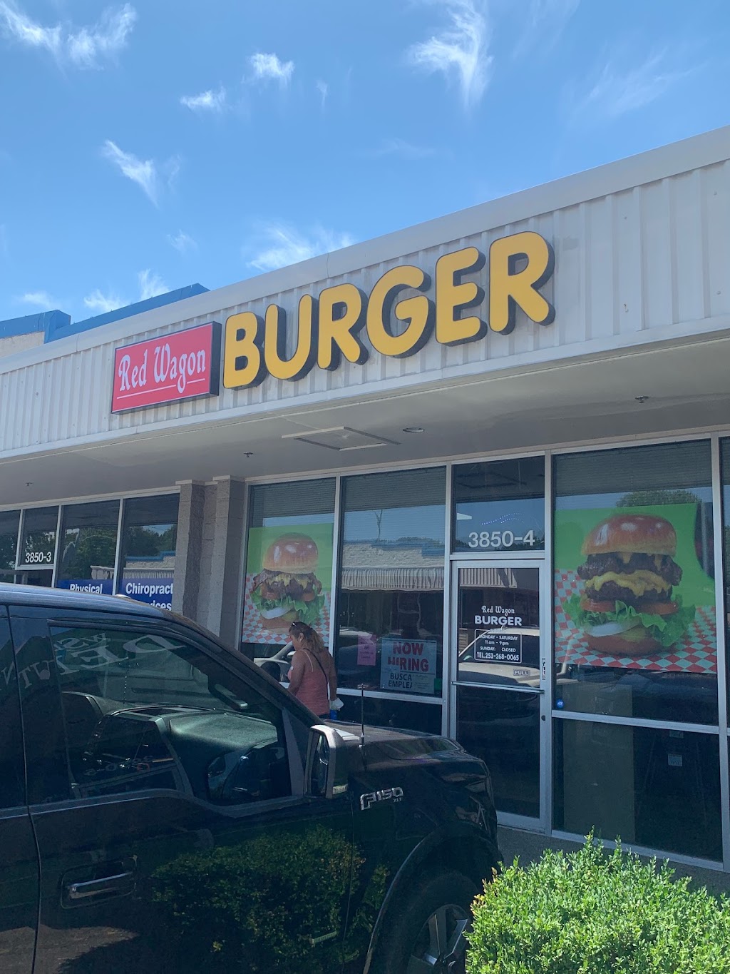 Red Wagon Burger Puyallup | restaurant | 3850 S Meridian #4, Puyallup, WA 98373, USA | 2532680065 OR +1 253-268-0065