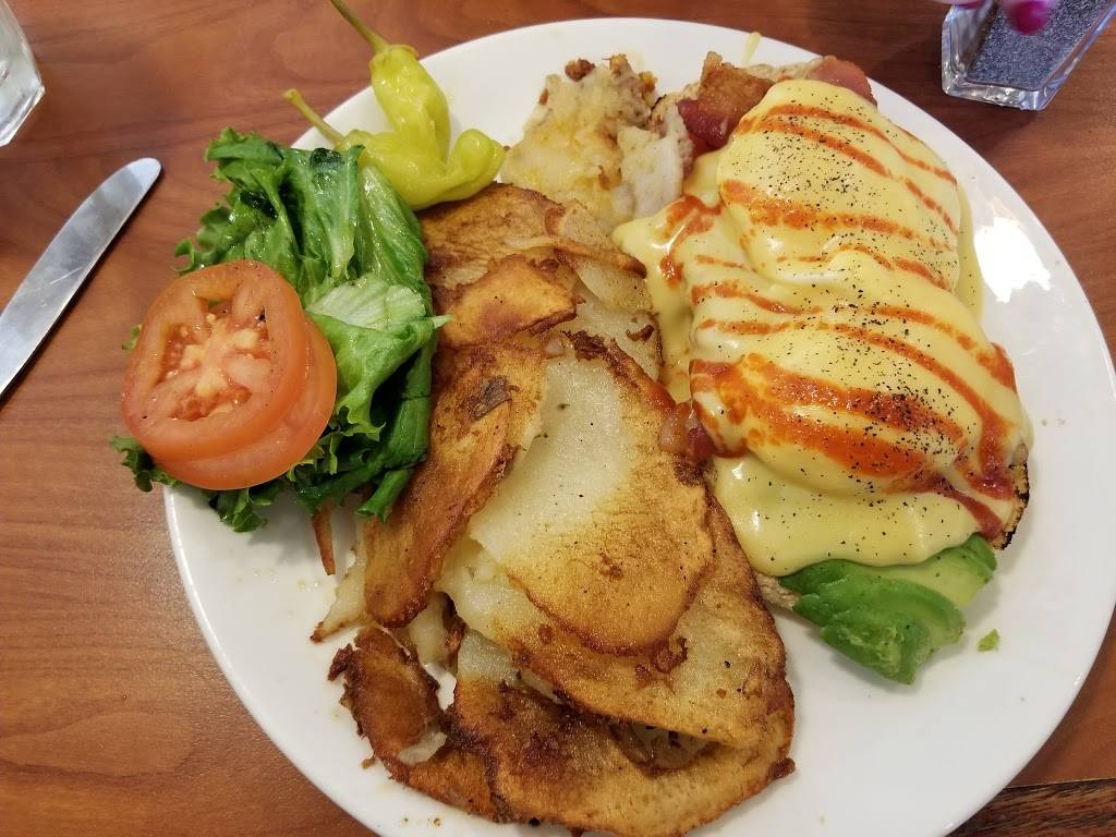 The Broken Yolk Cafe | restaurant | 2434 Vista Way, Oceanside, CA 92054, USA | 7609679655 OR +1 760-967-9655