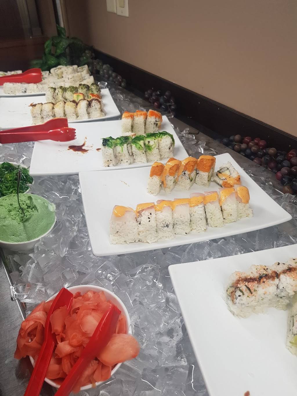 China Buffet | restaurant | 737 N 114th St, Omaha, NE 68154, USA | 4024983868 OR +1 402-498-3868