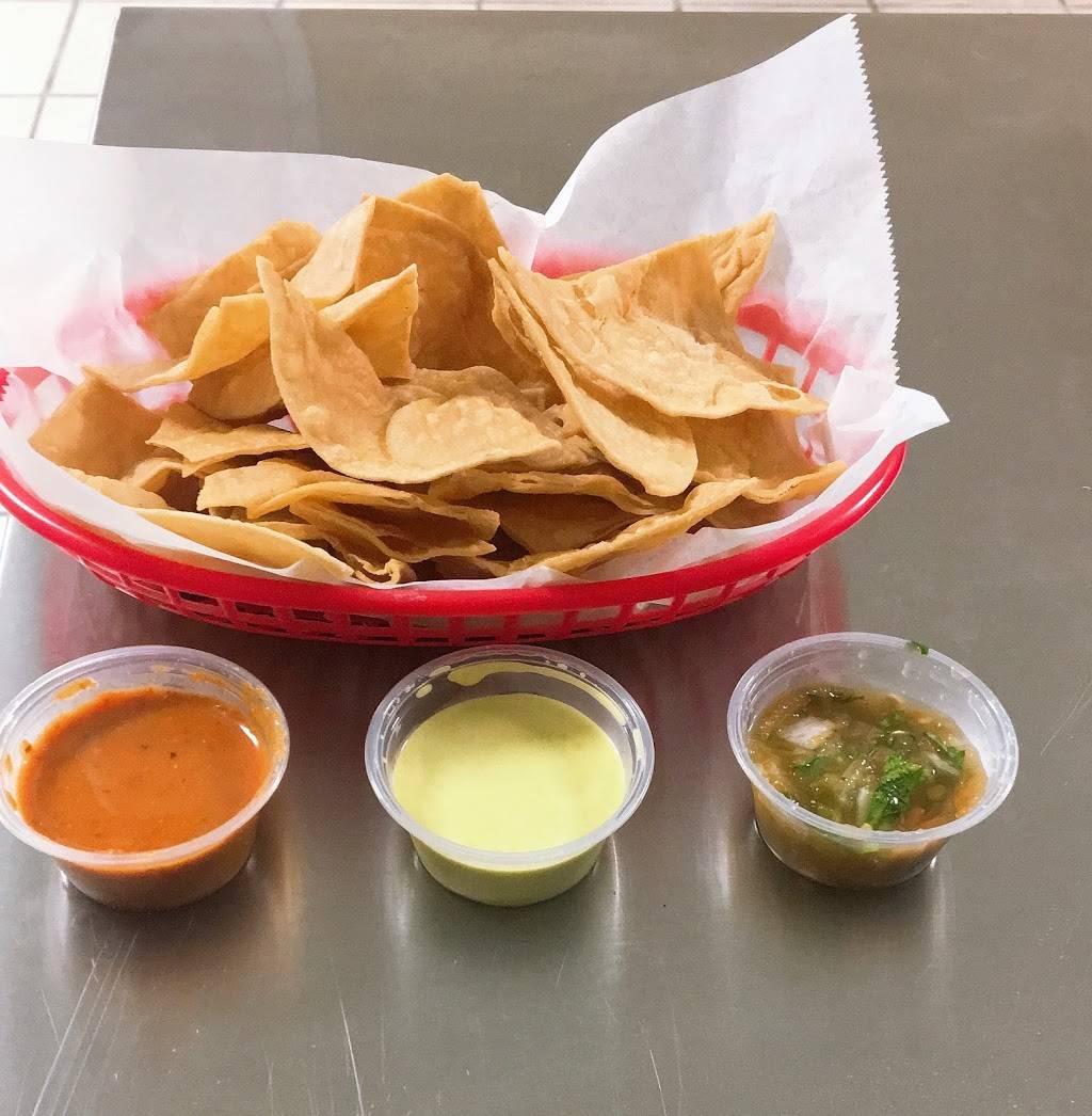 Tortilleria Estrella | meal takeaway | 911 West Road suite G, Houston, TX 77038, USA | 8325276300 OR +1 832-527-6300