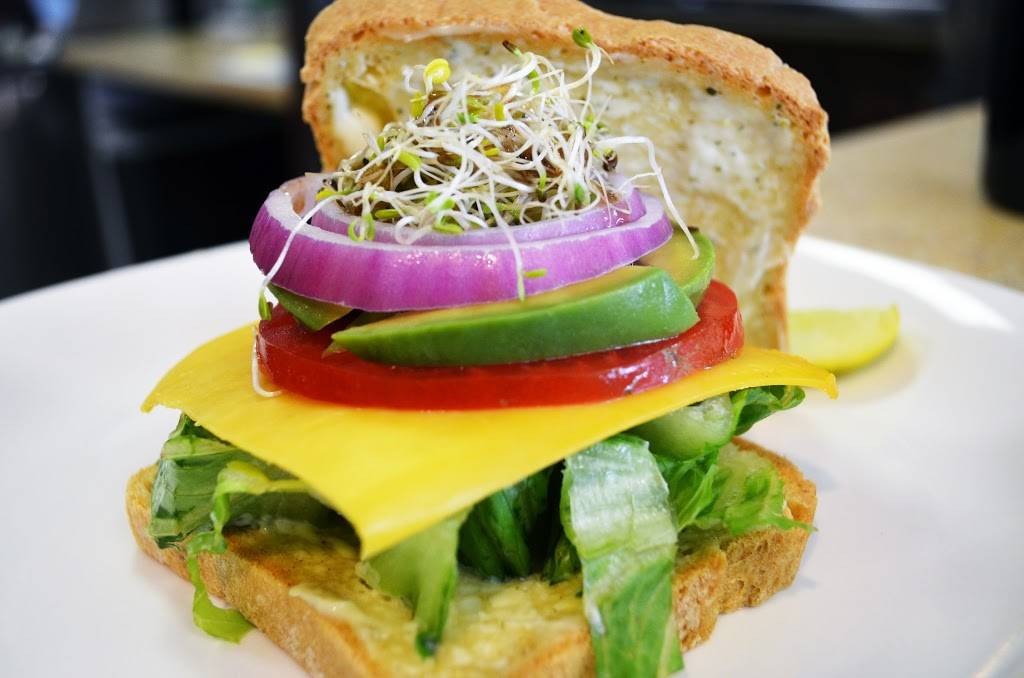 Madison Avenue Cafe and Deli | cafe | 28 N Boulevard of the Presidents, Sarasota, FL 34236, USA | 9413883354 OR +1 941-388-3354