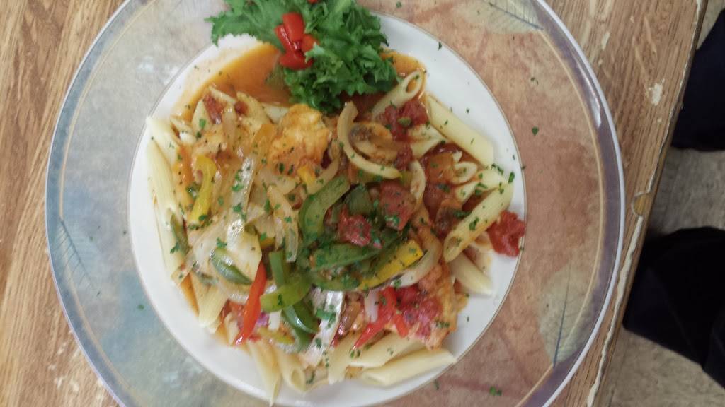 Enzos Restaurant & Banquet | restaurant | 2918 Elm Rd NE, Warren, OH 44483, USA | 3303723314 OR +1 330-372-3314