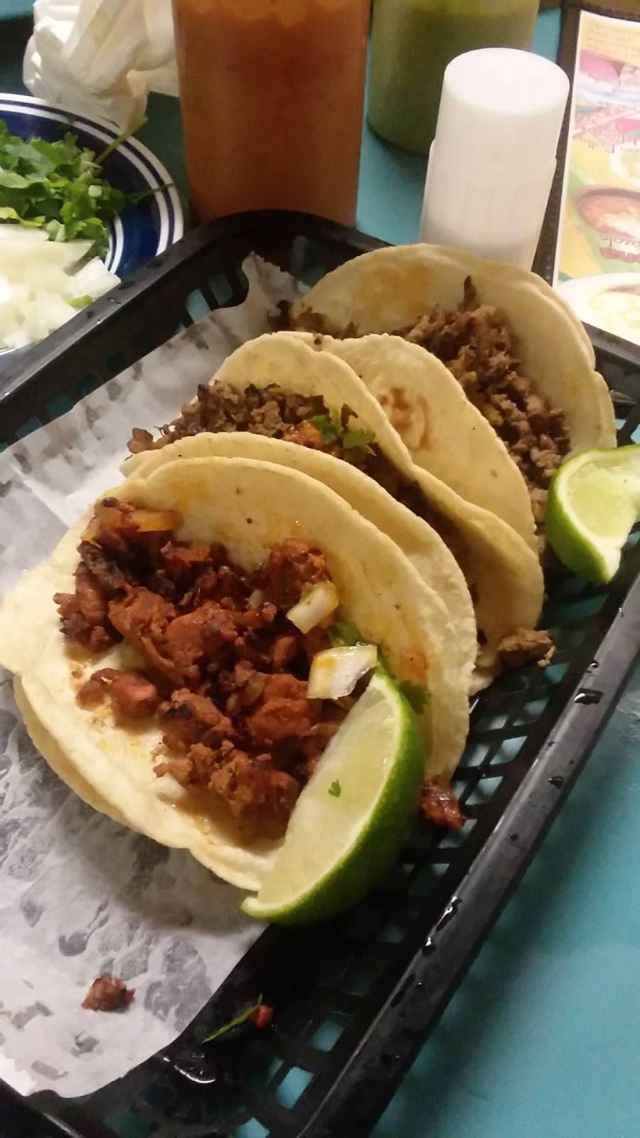 Taco Fiesta | restaurant | 228 1st St SW, Alabaster, AL 35007, USA | 2053588851 OR +1 205-358-8851