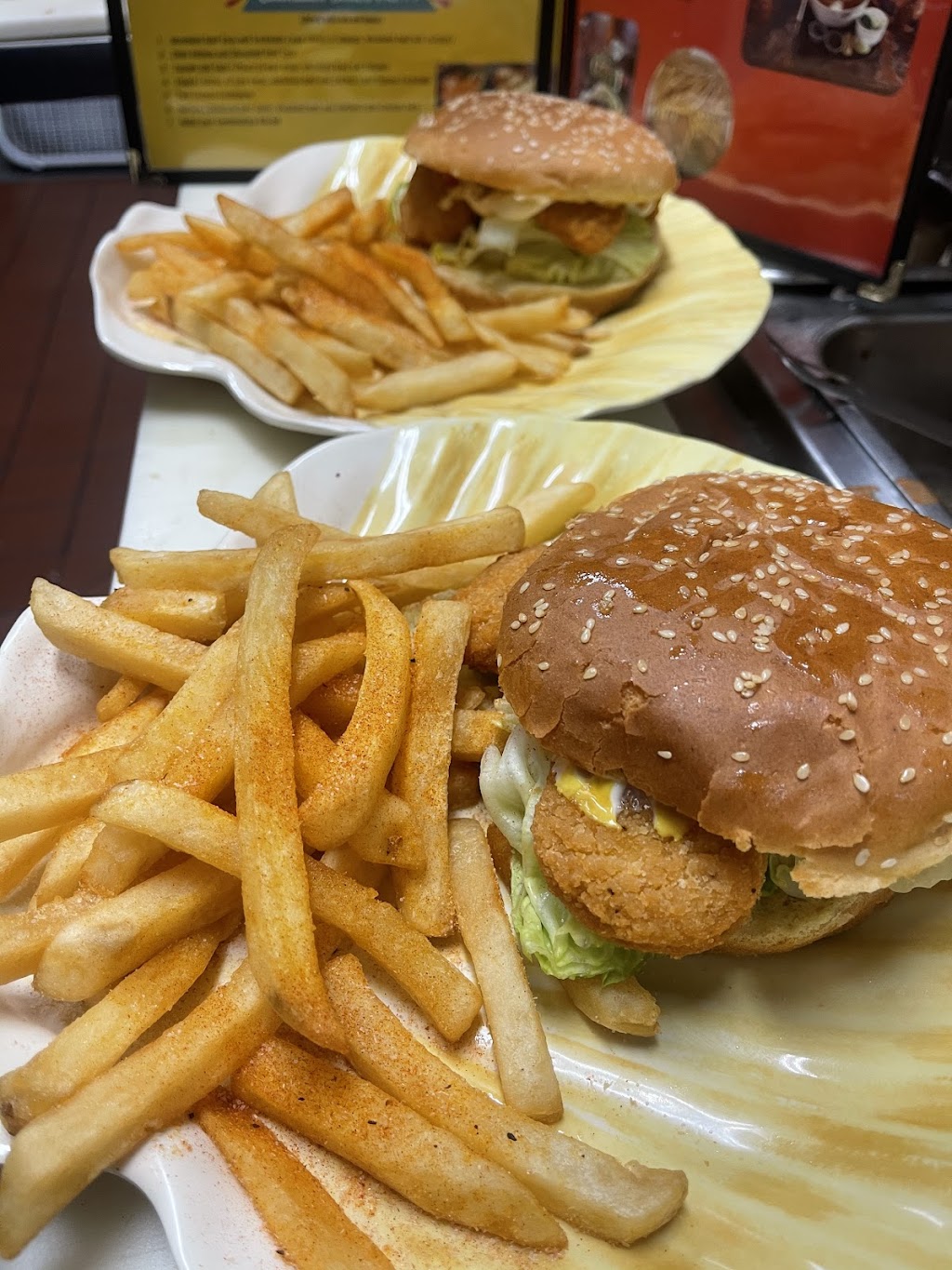 Don Charlys Place | restaurant | 865Guadalupe St, Guadalupe, CA 93434, USA | 8054401677 OR +1 805-440-1677