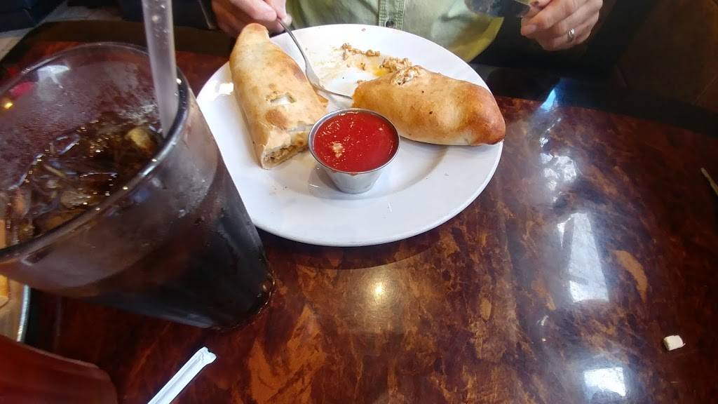 Giuseppes Pizza | restaurant | 7022 Boydton Plank Rd, Petersburg, VA 23803, USA | 8047331300 OR +1 804-733-1300