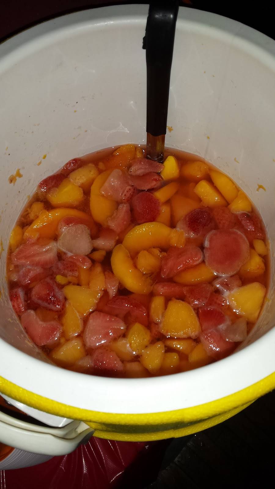 L a Pizza | restaurant | 25 W Main St, Adena, OH 43901, USA | 7405462167 OR +1 740-546-2167