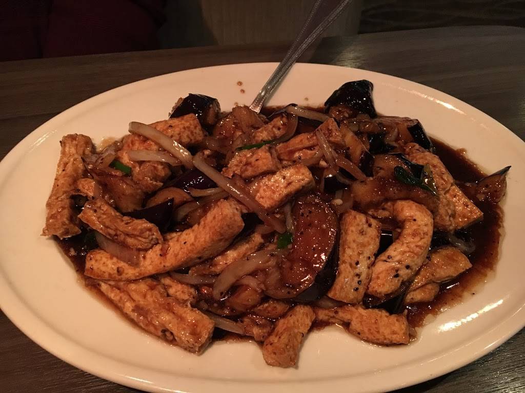 New Mandarin Garden | restaurant | 31539 W 13 Mile Rd, Farmington Hills, MI 48334, USA | 2485537609 OR +1 248-553-7609