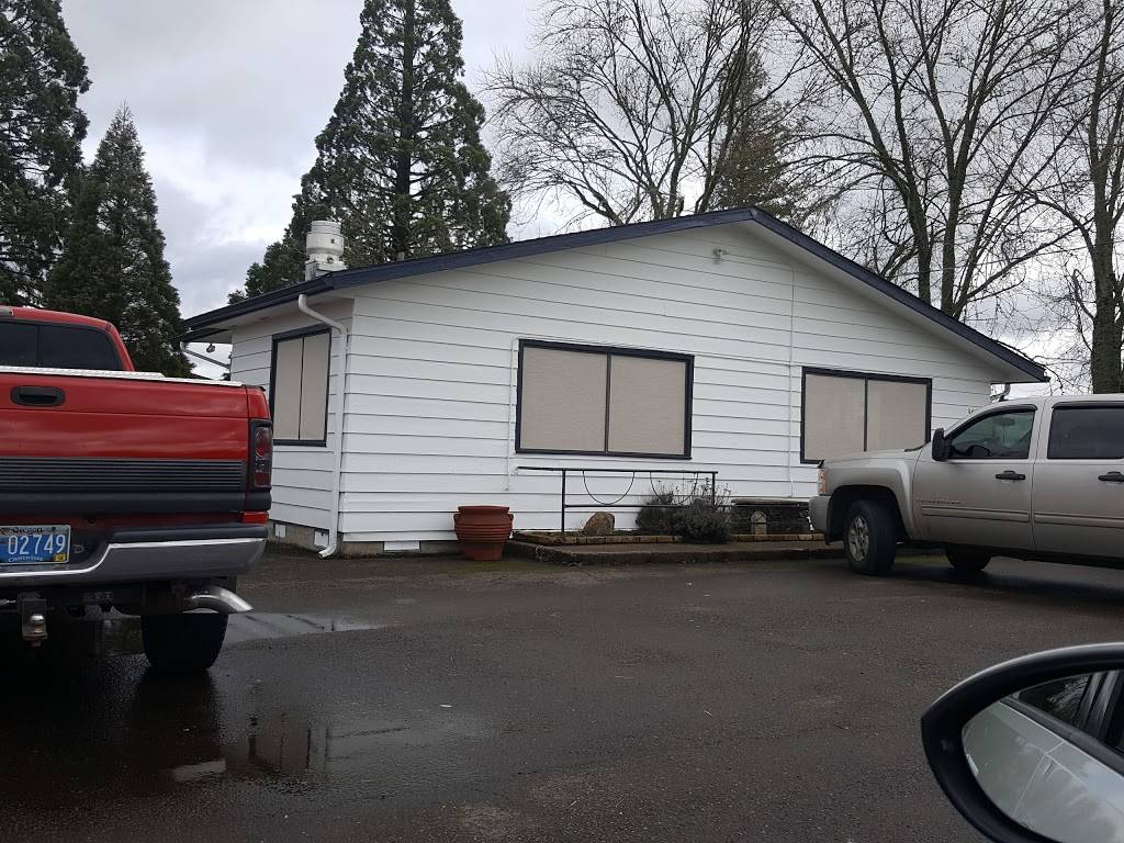 Shirley Mays | restaurant | 36065 Santiam Hwy SE, Albany, OR 97322, USA | 5419289662 OR +1 541-928-9662