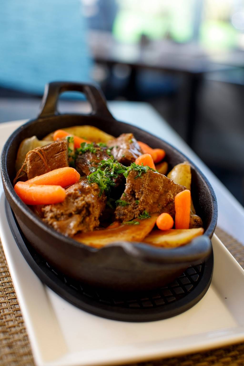 The Crystal | restaurant | 15020 Shell Point Blvd, Fort Myers, FL 33908, USA | 2394542199 OR +1 239-454-2199