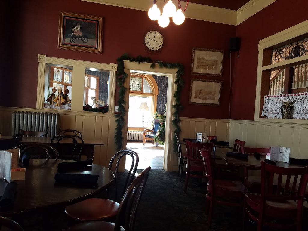 Clinton Inn | restaurant | 104 W Michigan Ave, Clinton, MI 49236, USA | 5174564151 OR +1 517-456-4151