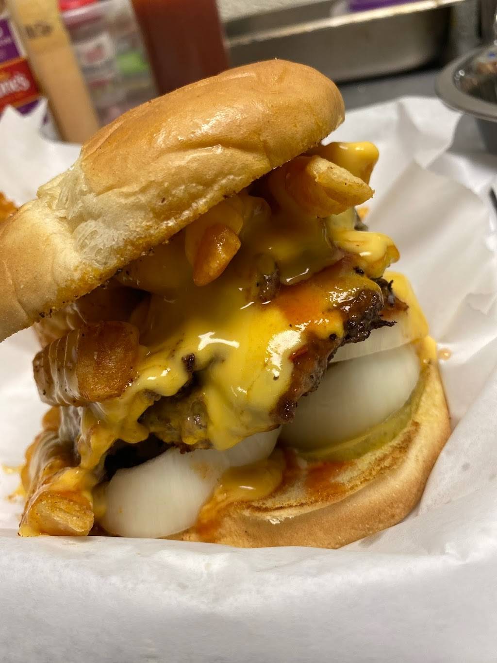 Sugaboats | restaurant | 1222 Rosa L Parks Blvd, Nashville, TN 37208, USA | 7312179198 OR +1 731-217-9198