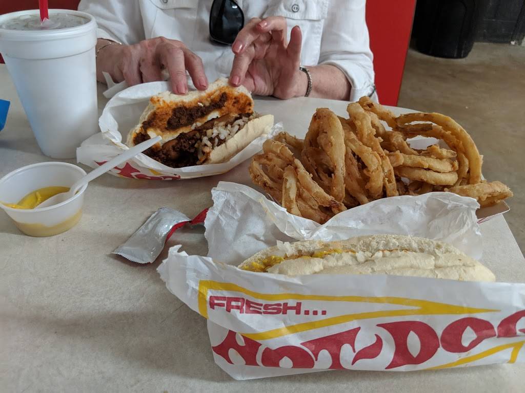 Tiger Inn | restaurant | 704 N Main St, Loreauville, LA 70552, USA | 3372298301 OR +1 337-229-8301