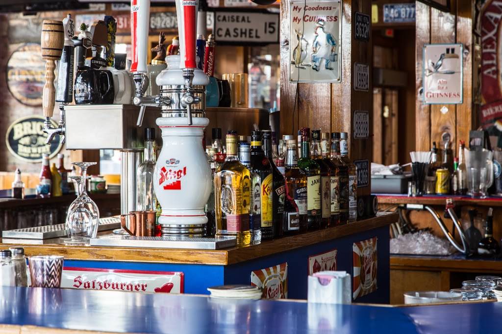 J-Dees Market Grill | restaurant | 109 King St, London, ON N6A 1C3, Canada | 5198588646 OR +1 519-858-8646