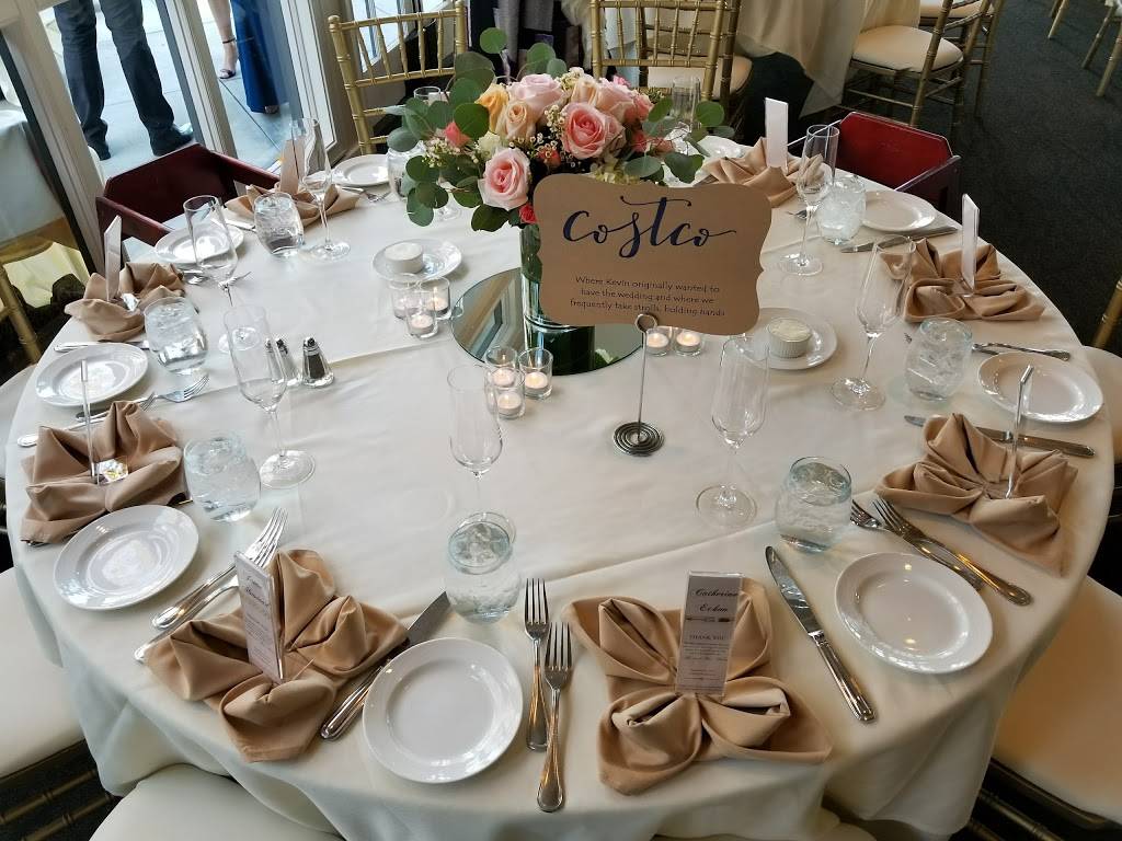 Summit House Restaurant | restaurant | 2000 E Bastanchury Rd, Fullerton, CA 92835, USA | 7146714111 OR +1 714-671-4111