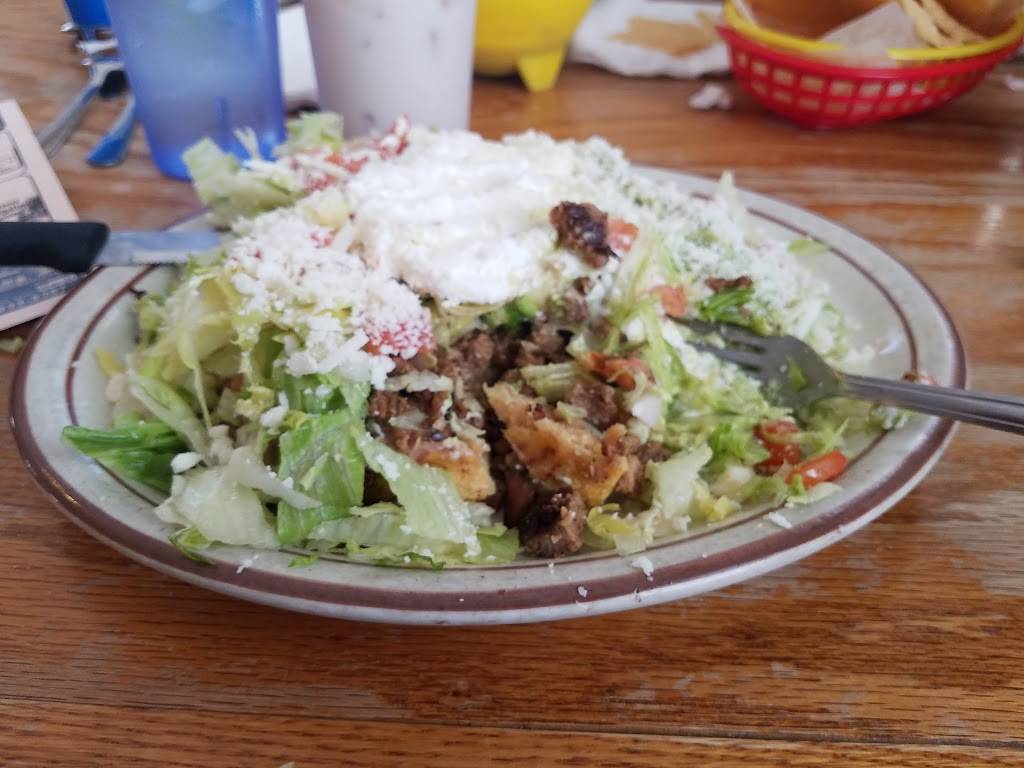 El Tapatio Restaurant | restaurant | 134 E Orange Ave, Porterville, CA 93257, USA | 5597812115 OR +1 559-781-2115