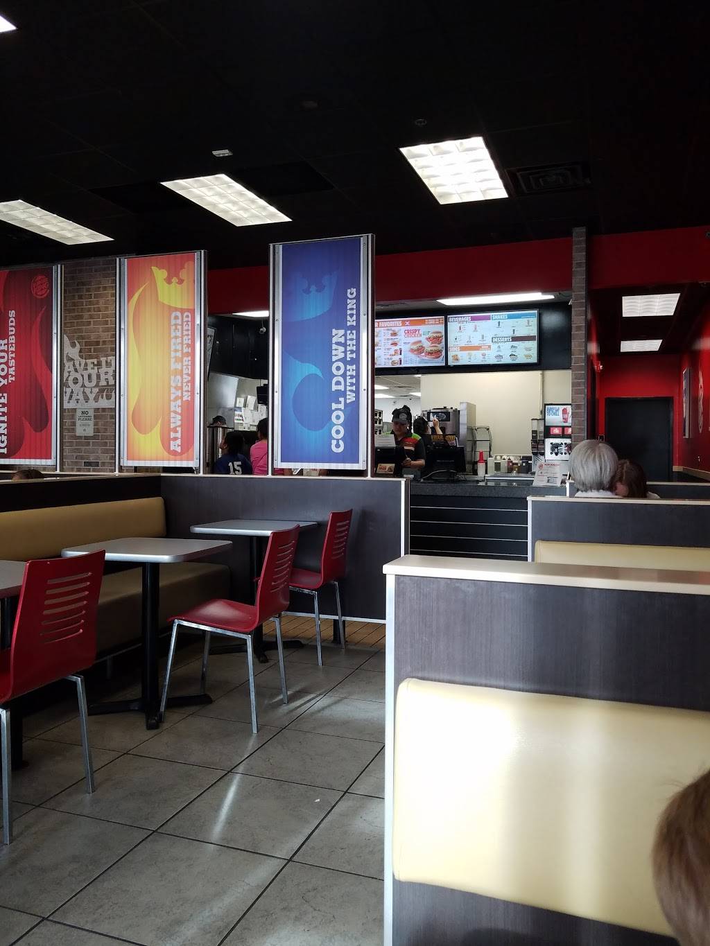 Burger King | restaurant | 3801 Merle Hay Rd, Des Moines, IA 50310, USA | 5152705346 OR +1 515-270-5346