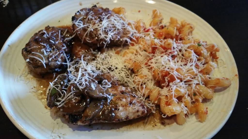 Carrabbas Italian Grill | restaurant | 510 S Cedar Crest Blvd, Allentown, PA 18103, USA | 6104396100 OR +1 610-439-6100