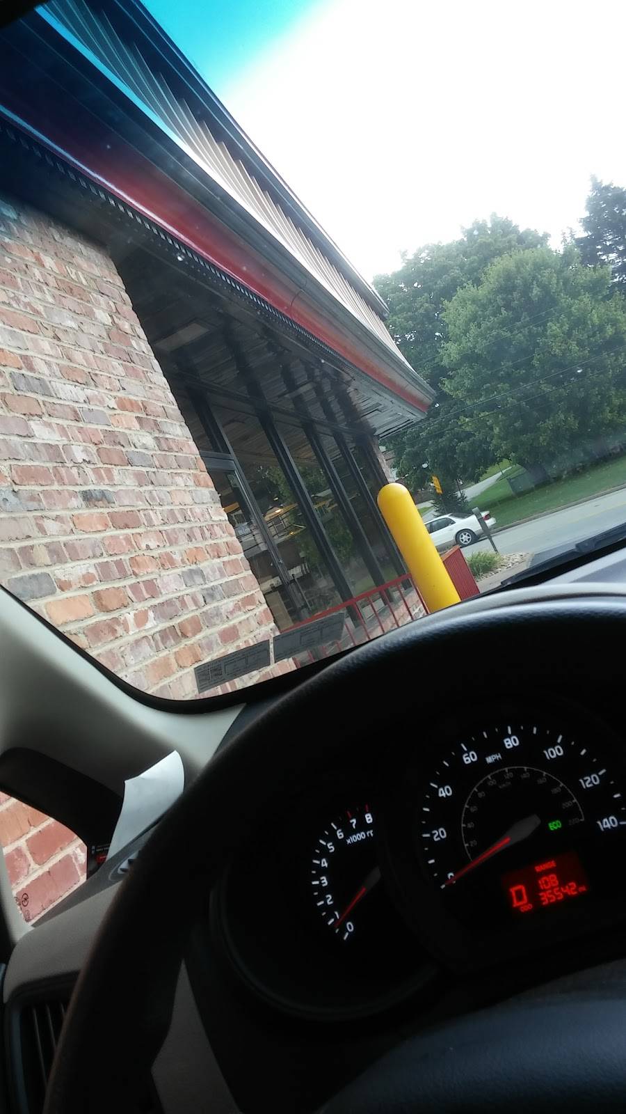 Wendys | restaurant | 208 Rodi Rd, Penn Hills, PA 15235, USA | 4127311116 OR +1 412-731-1116