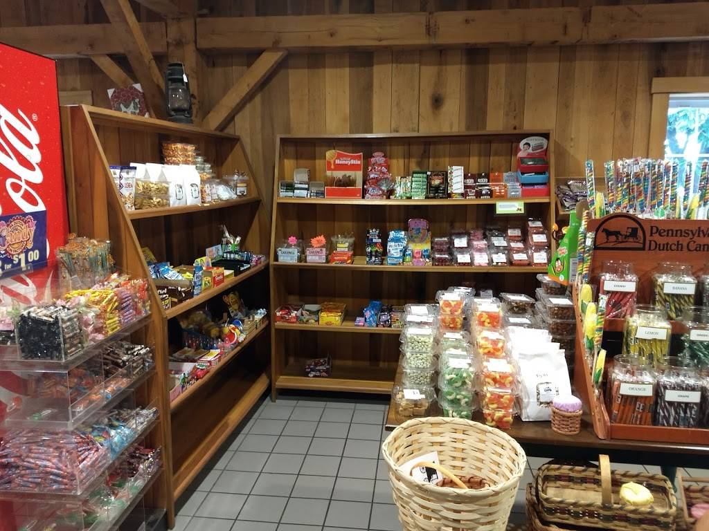 Gasthof Amish Village | bakery | 6747 E Gasthof Village Rd, Montgomery, IN 47558, USA | 8124862600 OR +1 812-486-2600