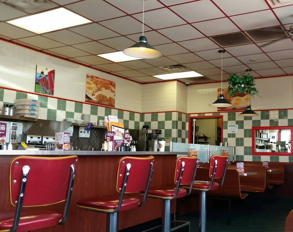Huddle House | meal takeaway | 994 Ann Rutledge Dr, Williamsville, IL 62693, USA | 2175662067 OR +1 217-566-2067