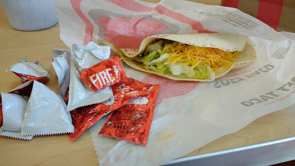 Taco Bell | restaurant | 418 Park Ave, Worcester, MA 01610, USA | 5087555271 OR +1 508-755-5271