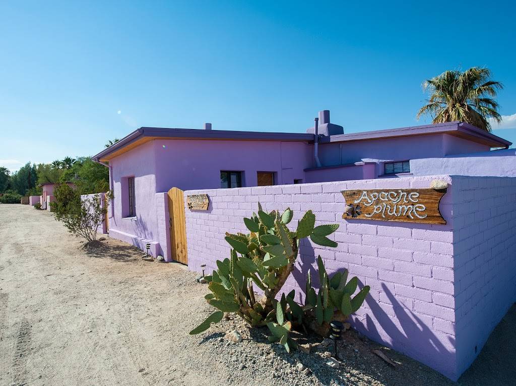 29 Palms Inn | restaurant | 73950 Inn Ave, Twentynine Palms, CA 92277, USA | 7603673505 OR +1 760-367-3505