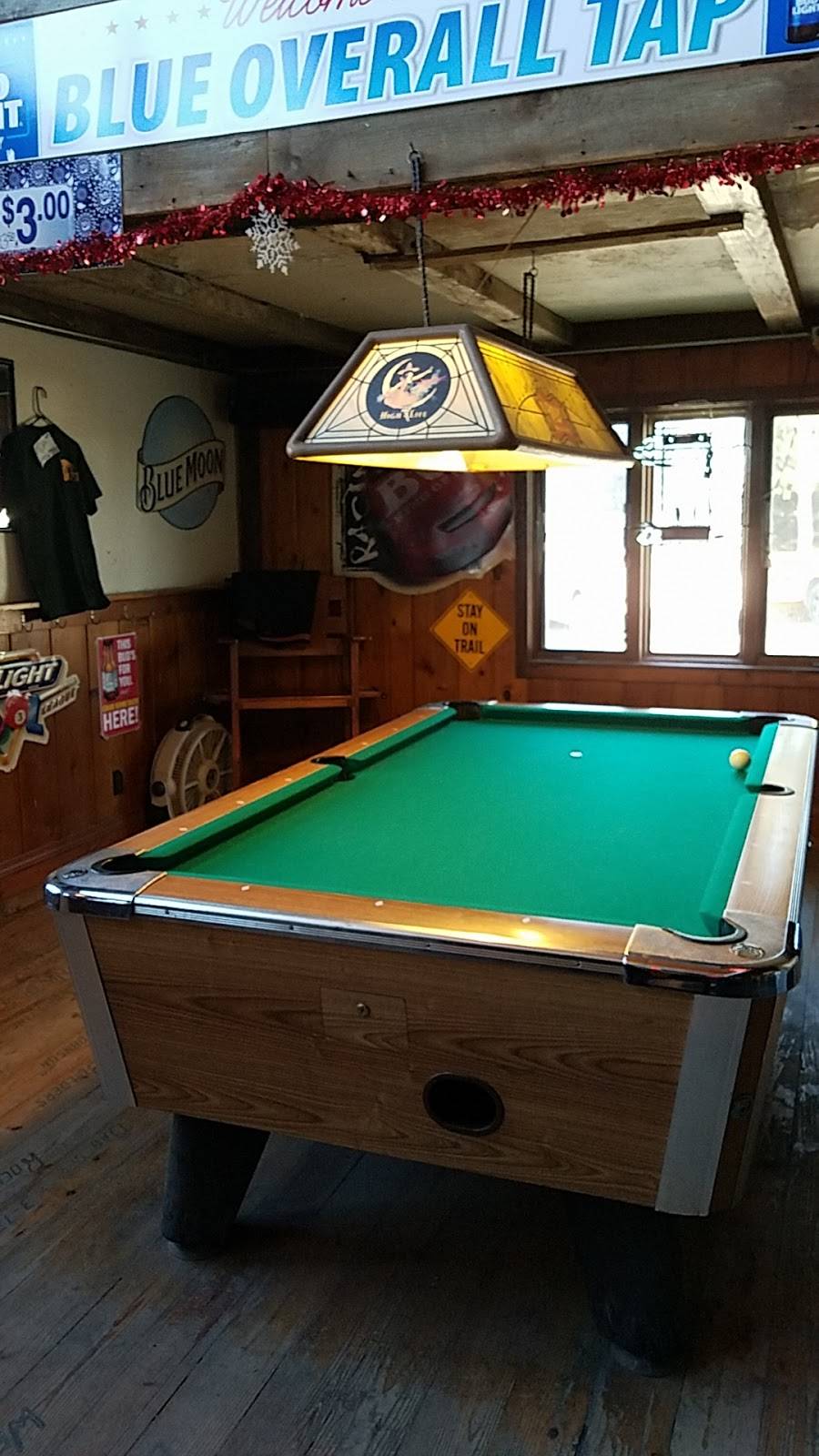 Blue Overall | restaurant | W5699 County Rd A, Elkhorn, WI 53121, USA | 2627424067 OR +1 262-742-4067