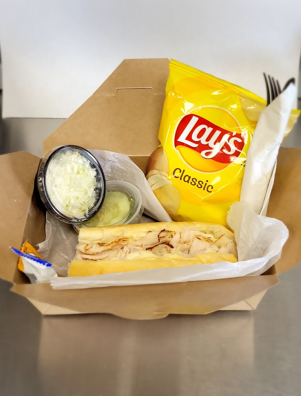 Carollos Deli | restaurant | 100 Cross Keys Rd Unit 2, Berlin, NJ 08009, USA | 8568462422 OR +1 856-846-2422