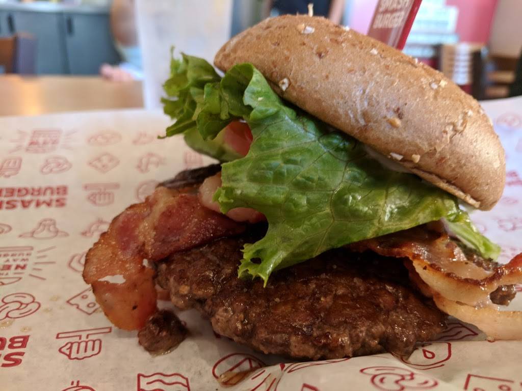 Smashburger | restaurant | 660 Ventura Blvd, Camarillo, CA 93010, USA | 8054825400 OR +1 805-482-5400