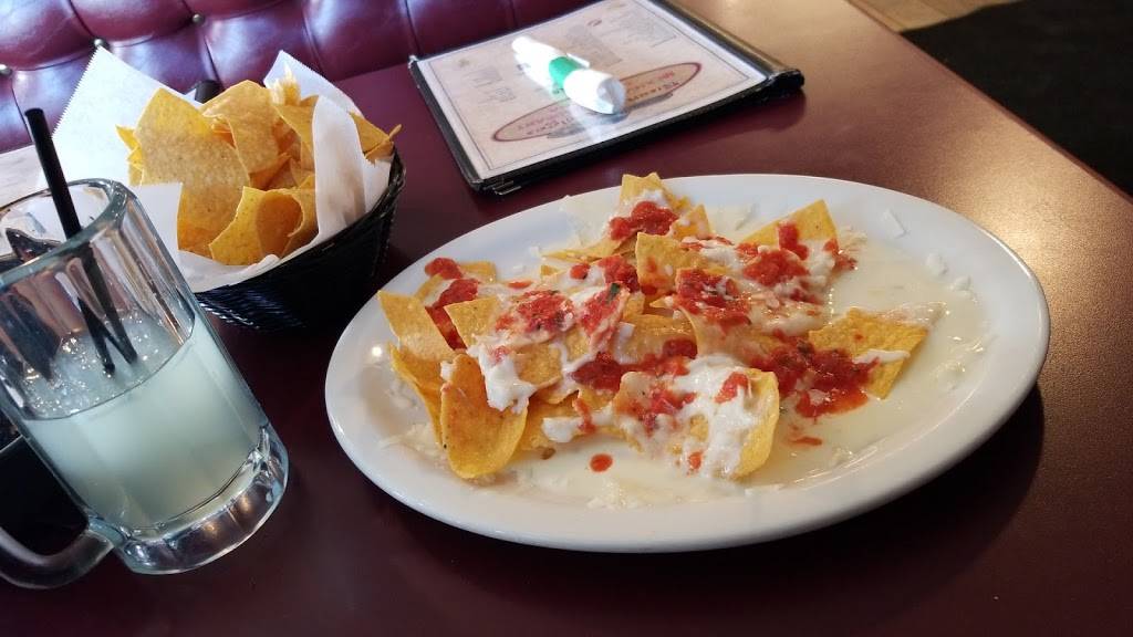 Buenos Amigos LLC | restaurant | 111 E Court St, Woodsfield, OH 43793, USA | 7404729870 OR +1 740-472-9870