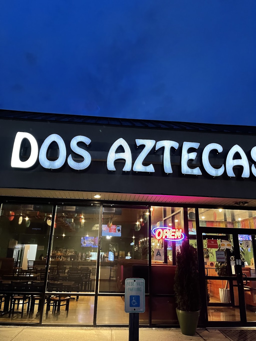 Dos Aztecas 9204-c u s Hwy prospect, ky 42 | restaurant | 9207 US-42, Prospect, KY 40059, USA | 5022282450 OR +1 502-228-2450