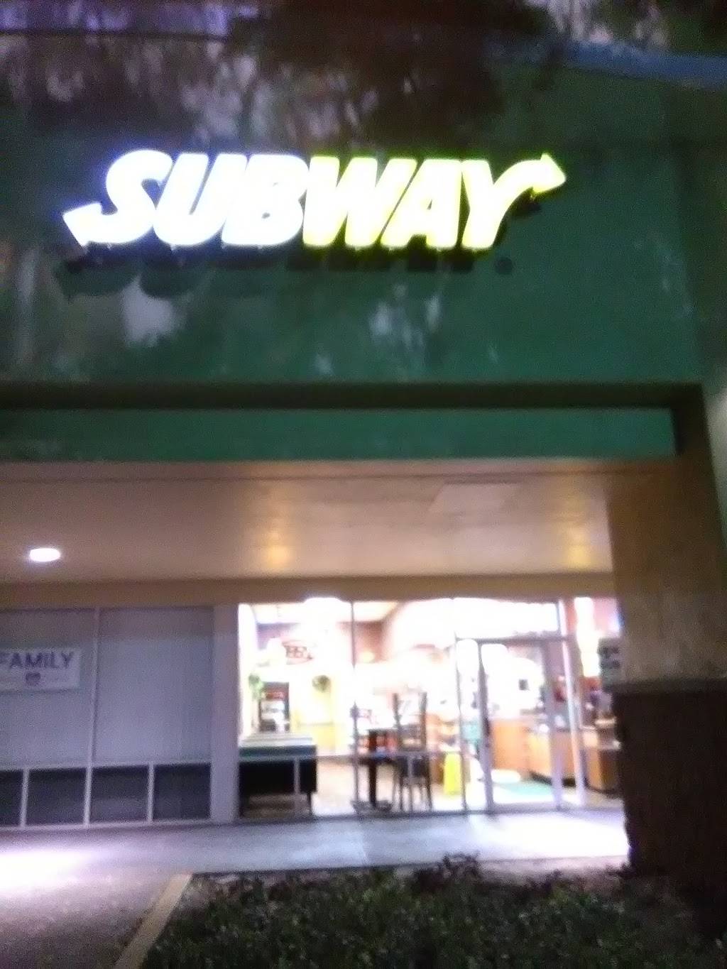 Subway | restaurant | 2160 Howland Blvd Space 108 Dupont Lakes Shopping Center, Deltona, FL 32738, USA | 3865320010 OR +1 386-532-0010