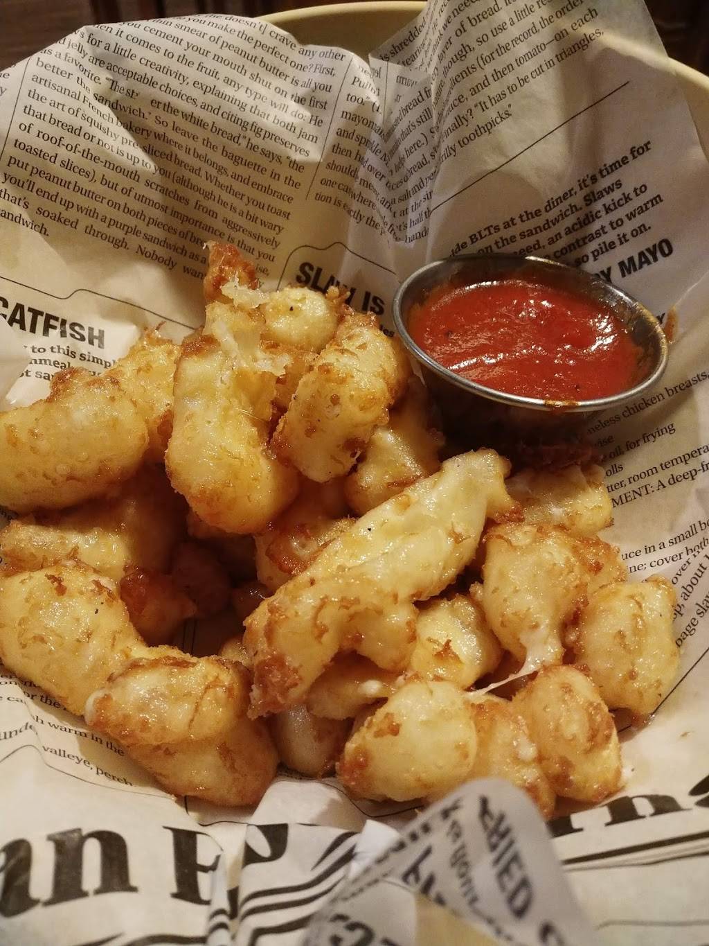 Heartland Grill | restaurant | 706 John Nolen Dr, Madison, WI 53713, USA | 6082589505 OR +1 608-258-9505