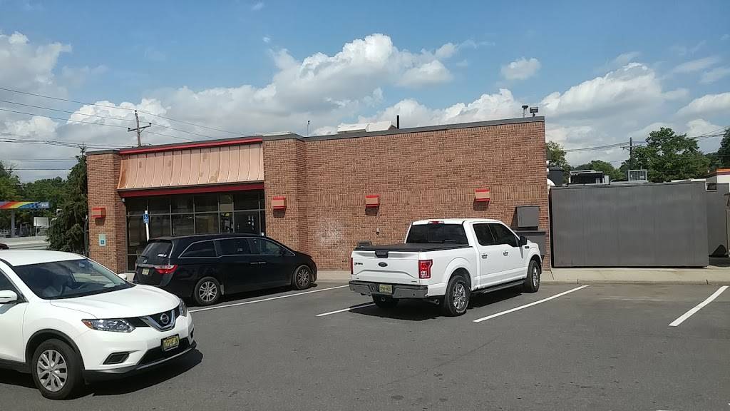 Wendys | restaurant | 712 US-1, Edison, NJ 08817, USA | 7325720115 OR +1 732-572-0115
