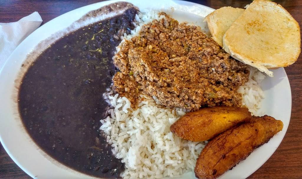 Old San Juan | restaurant | 247 Surfside Dr, Lexington, KY 40503, USA | 8592782682 OR +1 859-278-2682