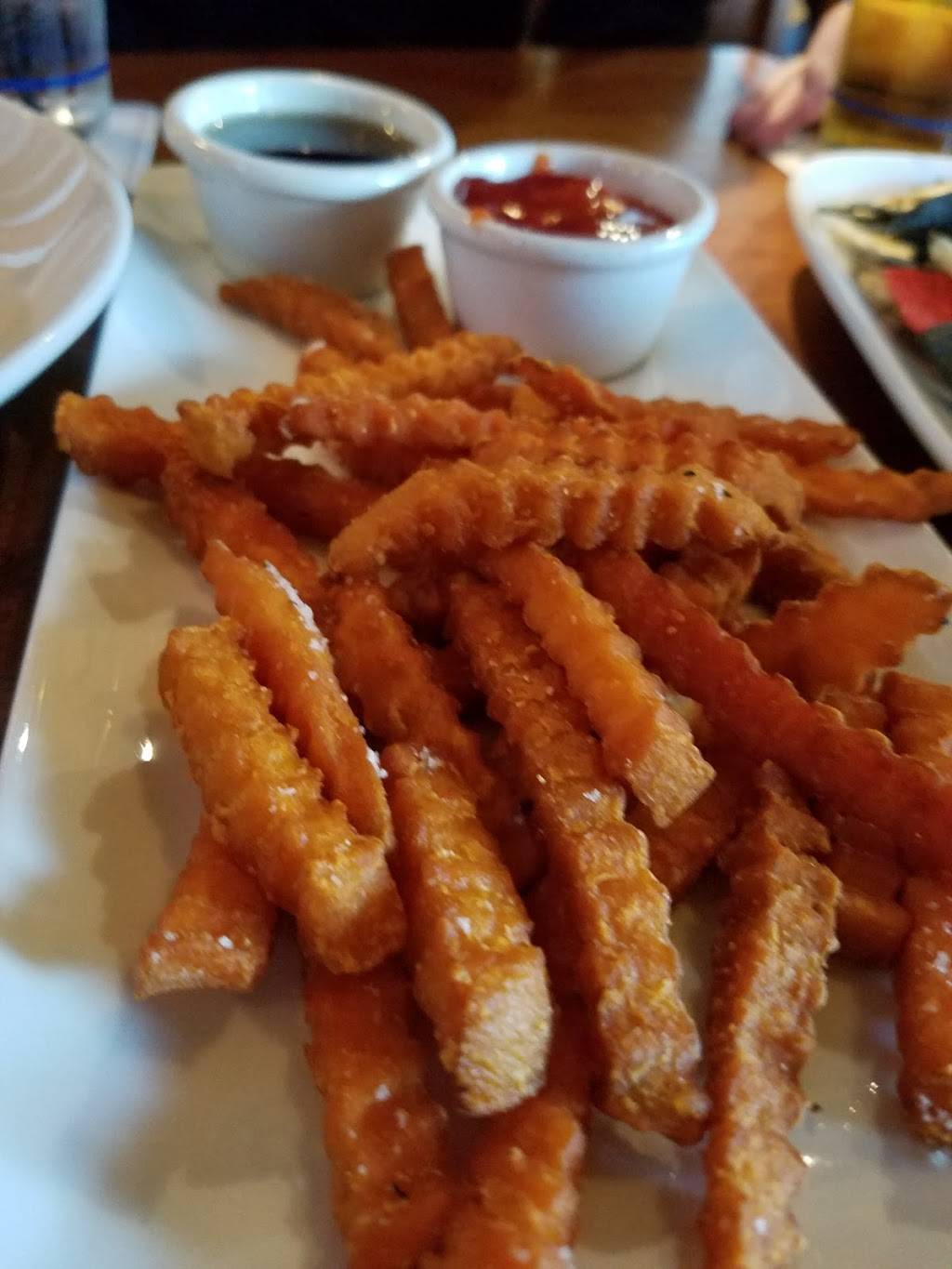 Kip’s Irish Pub & Restaurant | restaurant | 9970 Wayzata Blvd, Minneapolis, MN 55426, USA | 9523675070 OR +1 952-367-5070