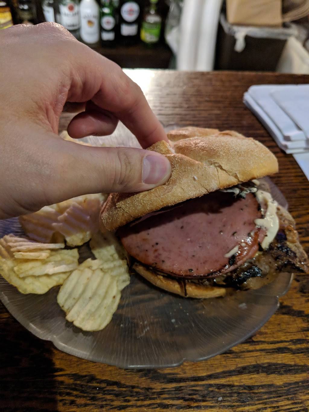 McNallys Tavern | restaurant | 8634 Germantown Ave, Philadelphia, PA 19118, USA | 2152479736 OR +1 215-247-9736