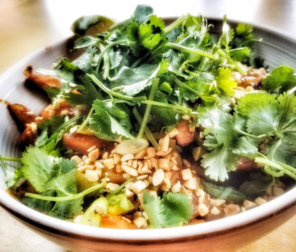 Basilisk | restaurant | 820 NE 27th Ave, Portland, OR 97232, USA | 5032347151 OR +1 503-234-7151