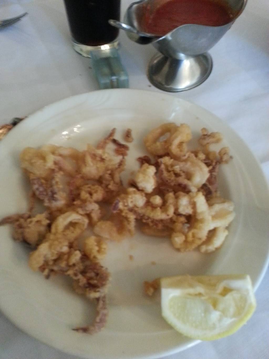 Anthonys Restaurant | restaurant | 222-02 Union Tpke, Oakland Gardens, NY 11364, USA | 7184686020 OR +1 718-468-6020