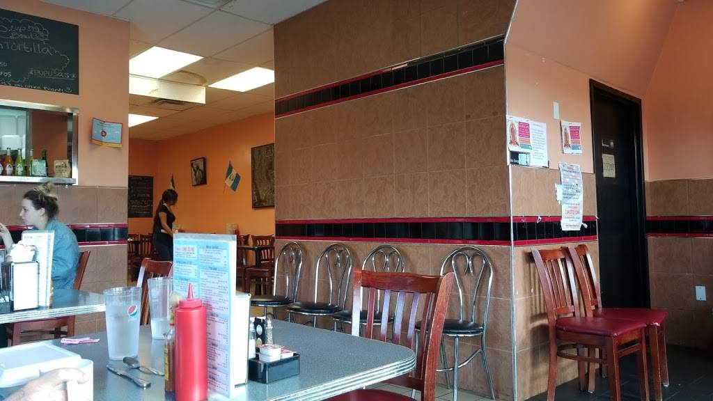 Antonios Coney Island | restaurant | 2896 Washtenaw Ave, Ypsilanti, MI 48197, USA | 7349057321 OR +1 734-905-7321