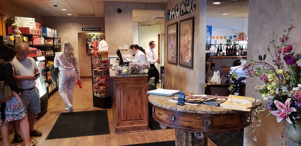 Pasta Too | restaurant | 5260 Library Rd, Bethel Park, PA 15102, USA | 4128313400 OR +1 412-831-3400