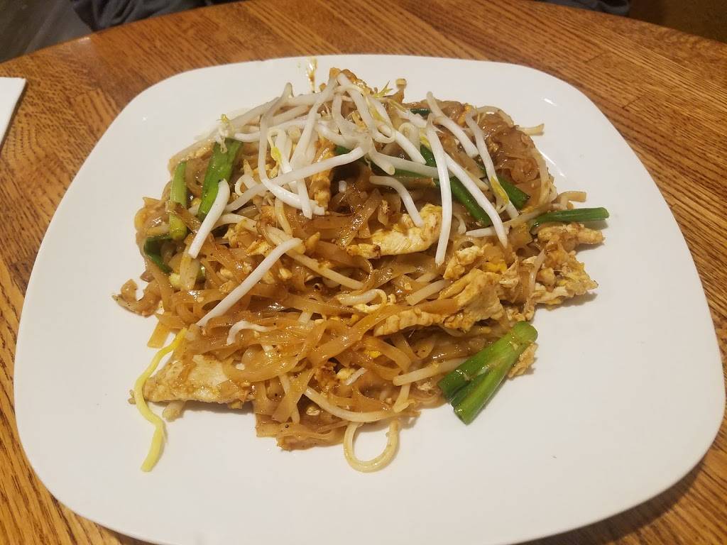 Nisas Thai Kitchen | restaurant | 575 E Harbor Dr, Warrenton, OR 97146, USA | 5038615645 OR +1 503-861-5645