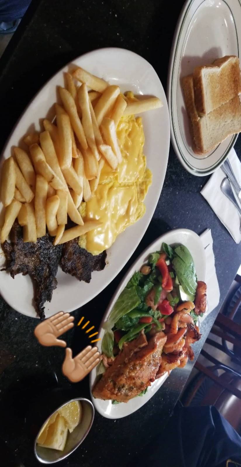 Spiros | restaurant | 942 4th Ave, Brooklyn, NY 11232, USA | 7188405780 OR +1 718-840-5780